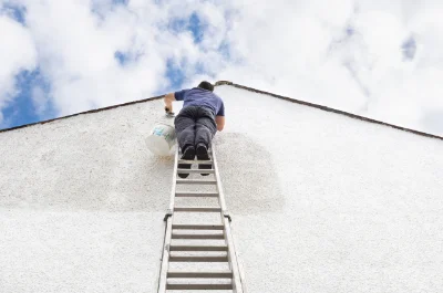 Peinture extérieure à Belmont-Bretenoux — façades et ravalement